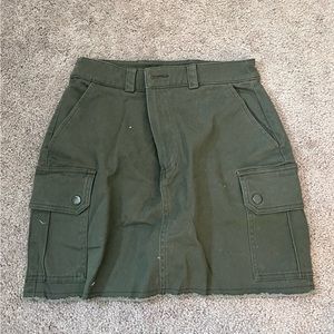 Forever 21 army green skirt